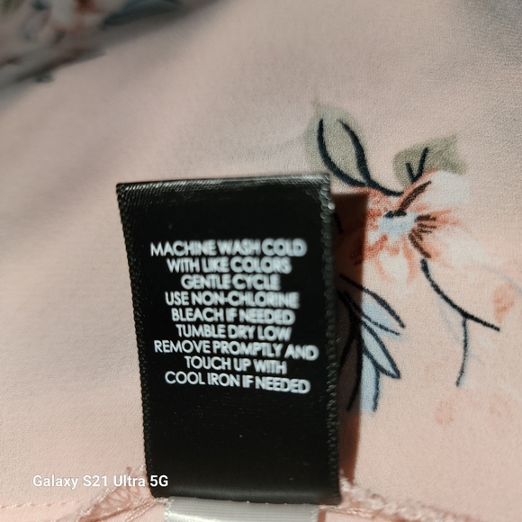 Torrid Babydoll Georgette Floral V Neck Flutter Sleeve Peplum Hem Top Pink Sz 0 - Picture 6 of 6